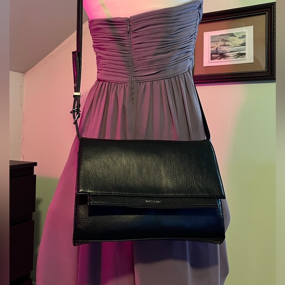 MATT & NAT vegan leather cross body bag - Picture 1 of 4